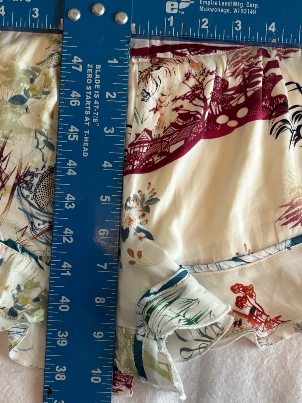 Ivory Floral & Tiger Print Ruffle-Hem Skort - Picture 9 of 11